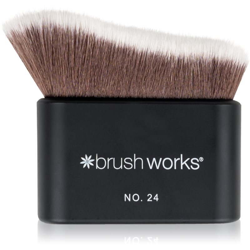 Brushworks Blending Face & Body Brush perie kabuki
