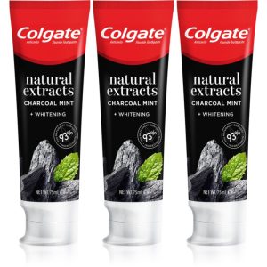 Colgate Natural Extracts Charcoal + White Pasta de dinti albire cu cărbune activ 3 x 75 ml-ro