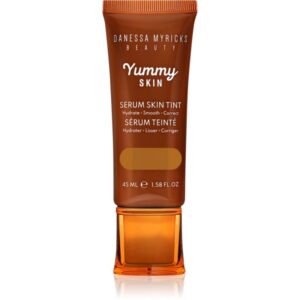 Danessa Myricks Beauty Yummy Skin Serum Skin Tint fond de ten hidratant si catifelant culoare 12 - Dark Skin with Golden Undertones 100 ml-Țena