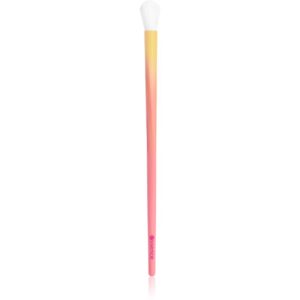 essence BRUSH IT LIKE IT'S ART blending brush perie pentru difuzarea machiajului 01 Blending Is Like Cardio For Artists 1 buc-ro